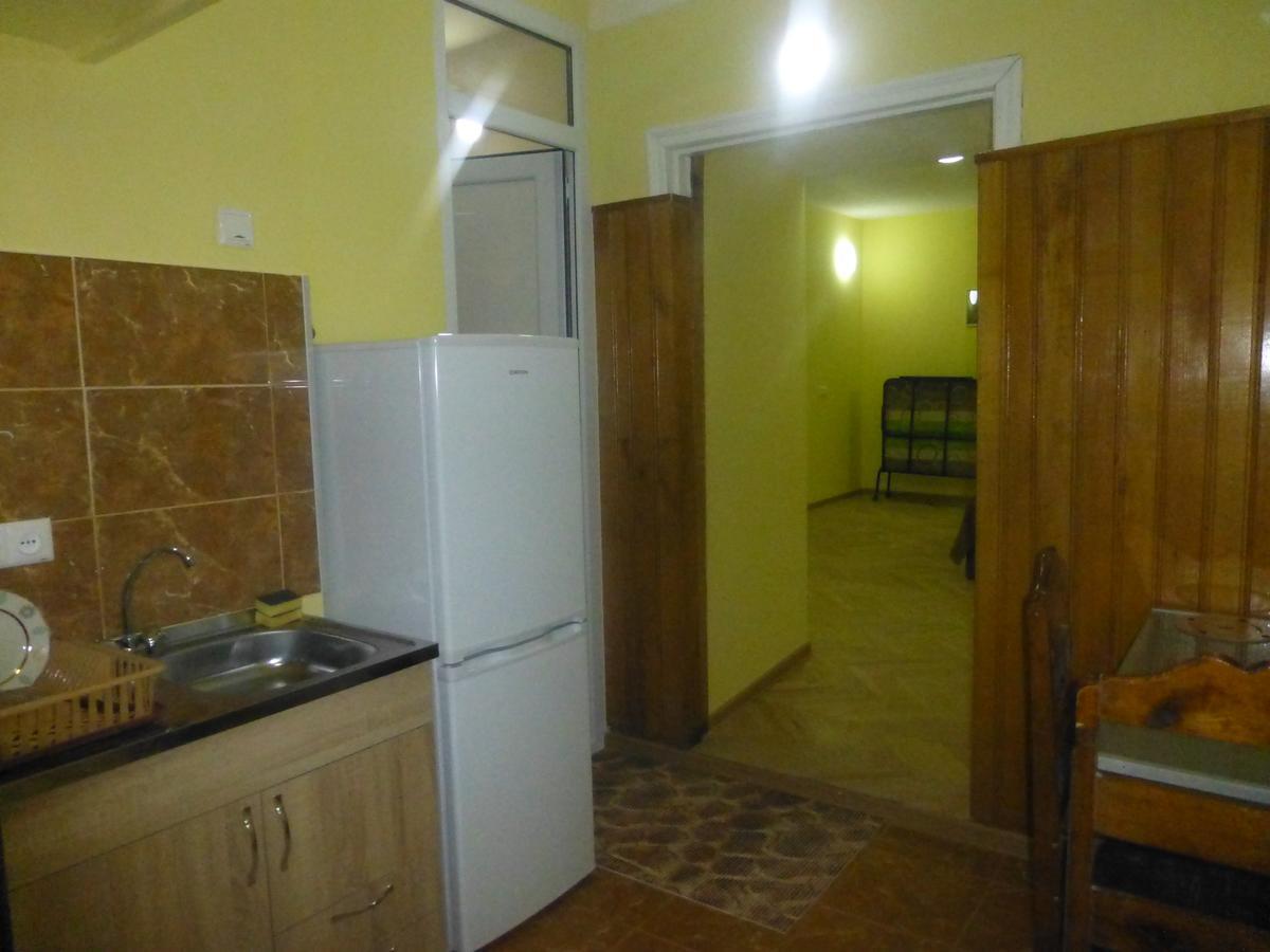 Room 1 Tbilisi Exterior photo